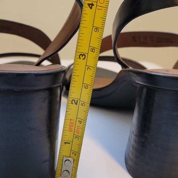 Naturalizer Block Heel Sandal - Picture 6 of 9